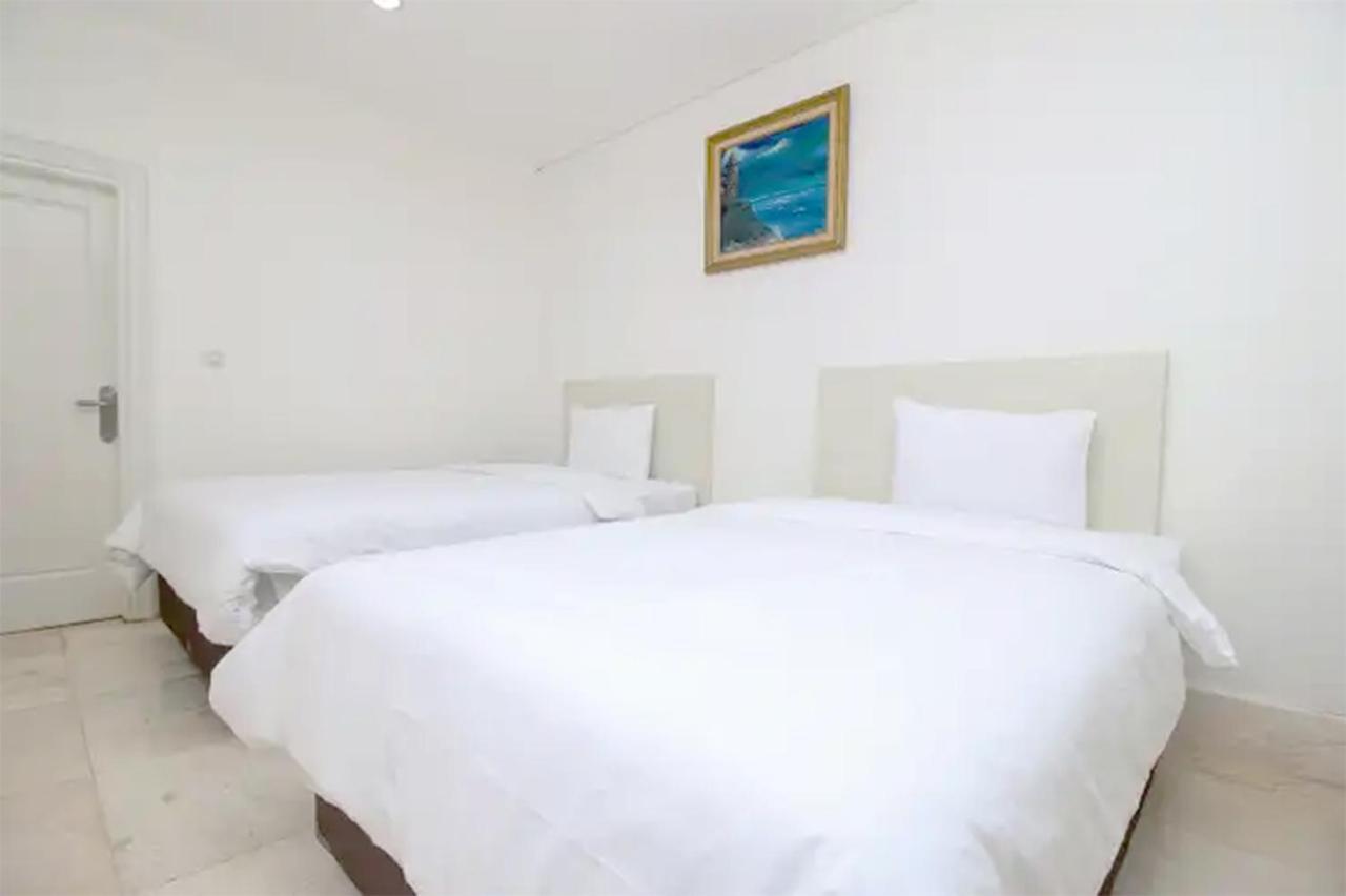 Saffron Suites Syariah Jakarta Buitenkant foto