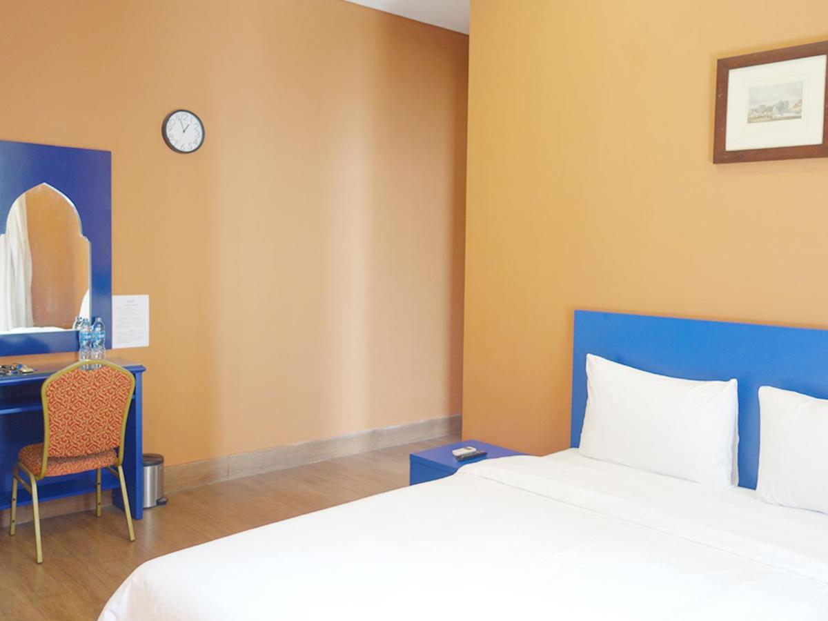 Saffron Suites Syariah Jakarta Buitenkant foto