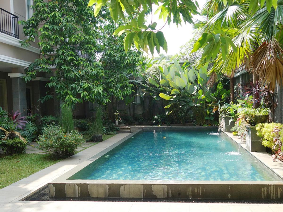 Saffron Suites Syariah Jakarta Buitenkant foto